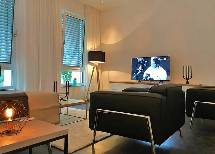 The Apartment Central